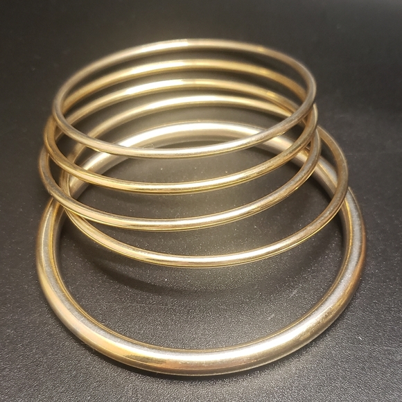 Jewelry - 5 Thick Gold Tone Bangle Bracelets